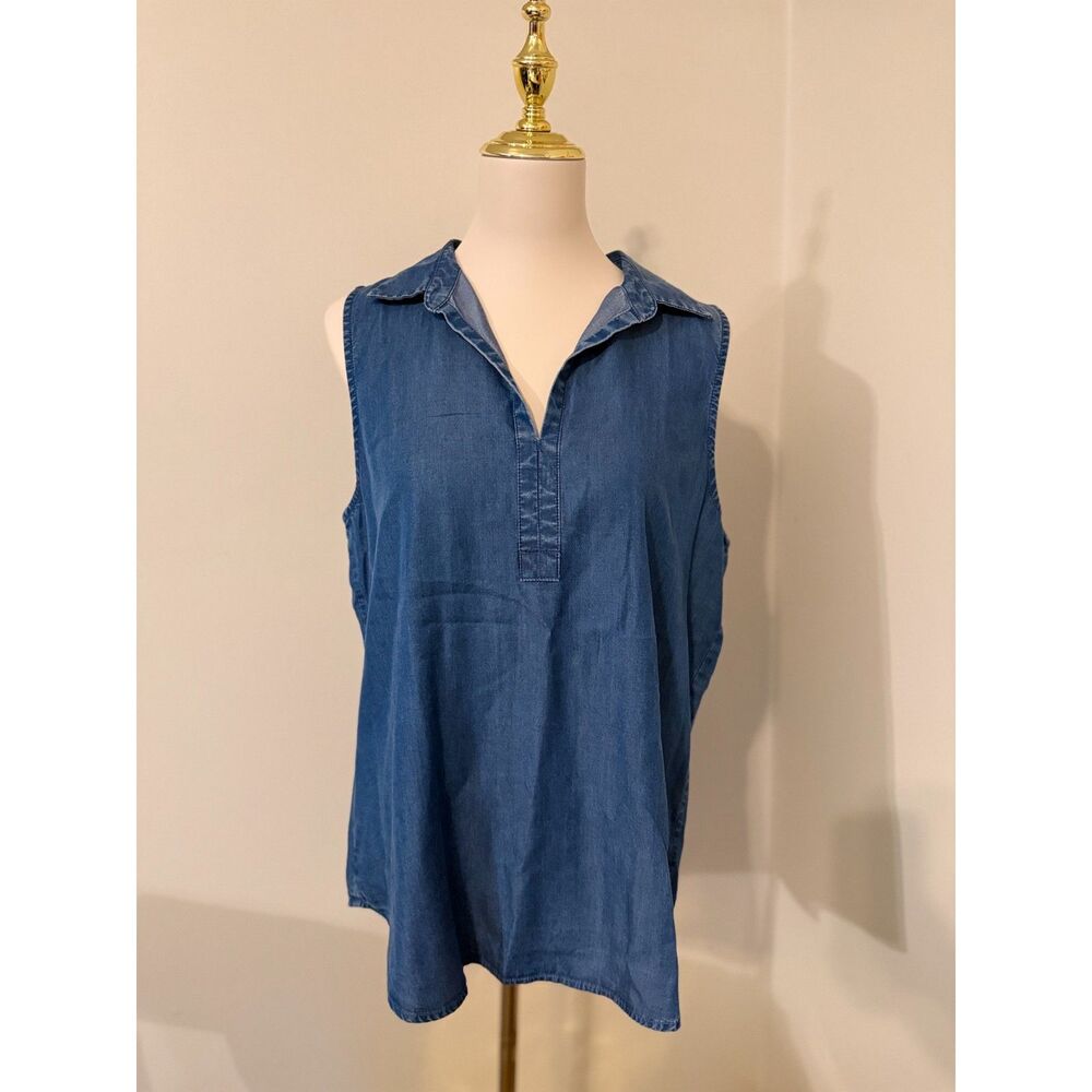 LOFT Outlet Petite Chambray Sleeveless Popover Blouse Women’s Large Petite LP